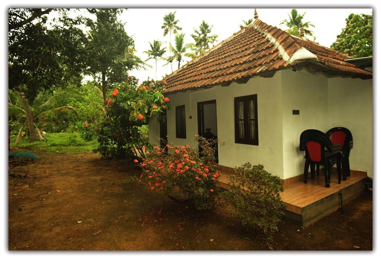Munroe Inn Homestay Kollam Luaran gambar