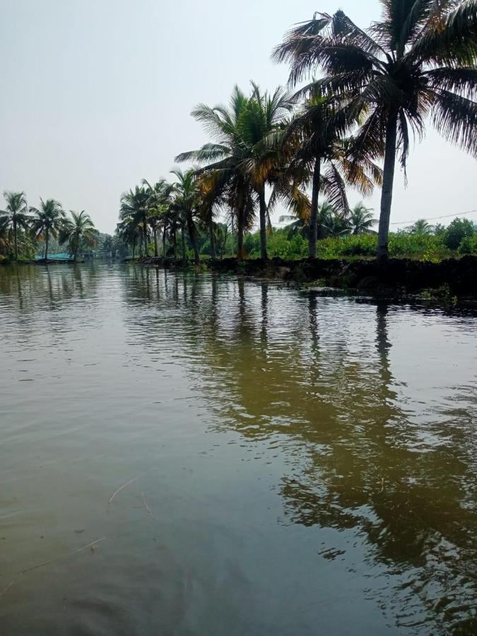 Munroe Inn Homestay Kollam Luaran gambar