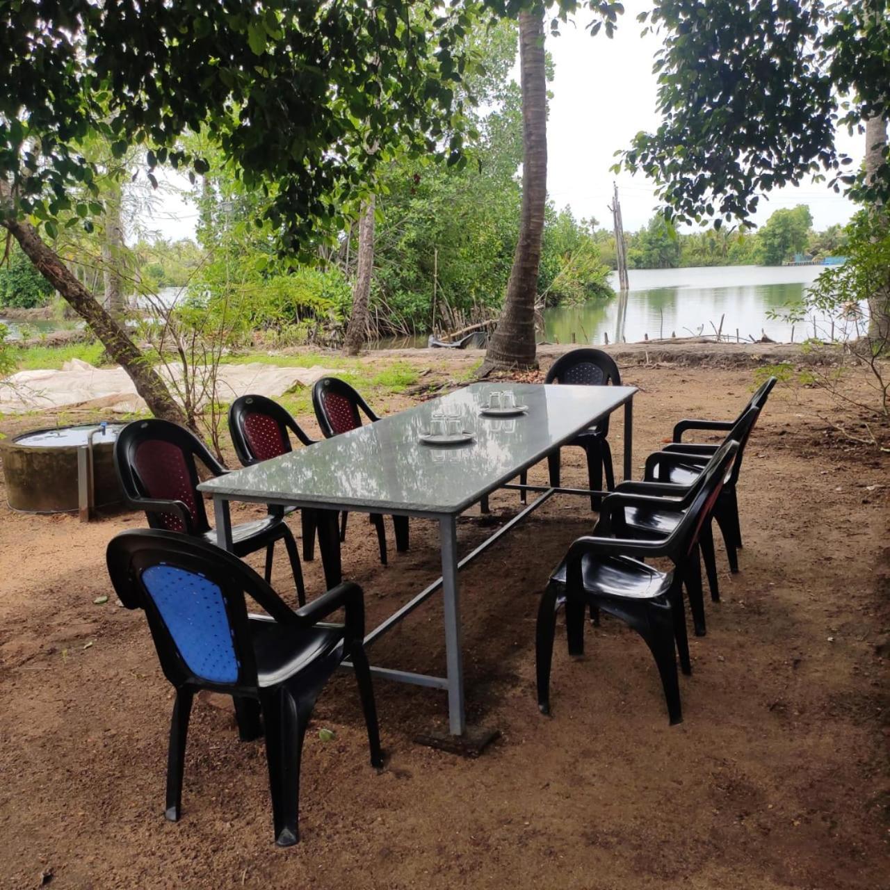 Munroe Inn Homestay Kollam Luaran gambar